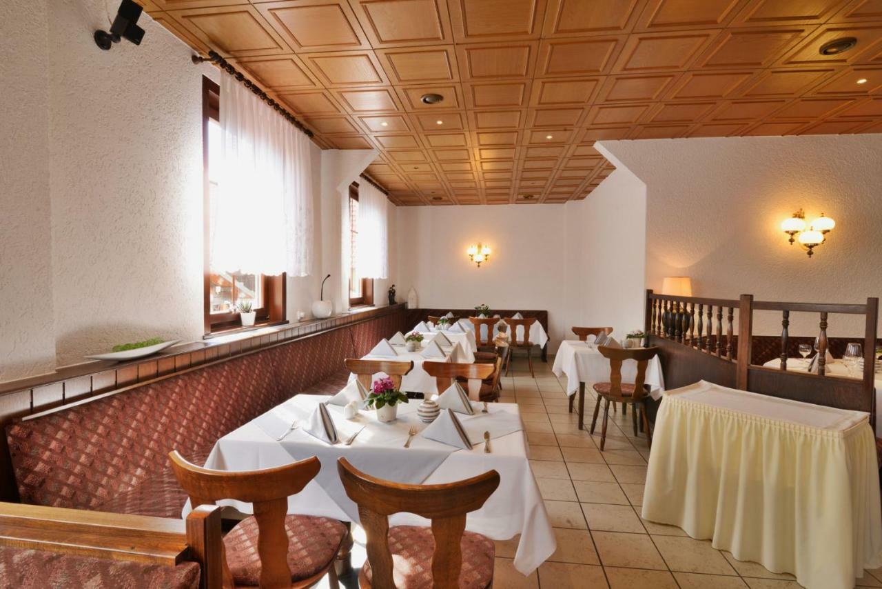 Landgasthof & Hotel Krone Eischleben Ichtershausen Bagian luar foto